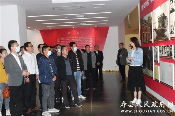 淮南壽縣人社局開(kāi)展“學(xué)黨史、祭英烈”暨新一輪深化“三個(gè)以案”警示教育活動(dòng)