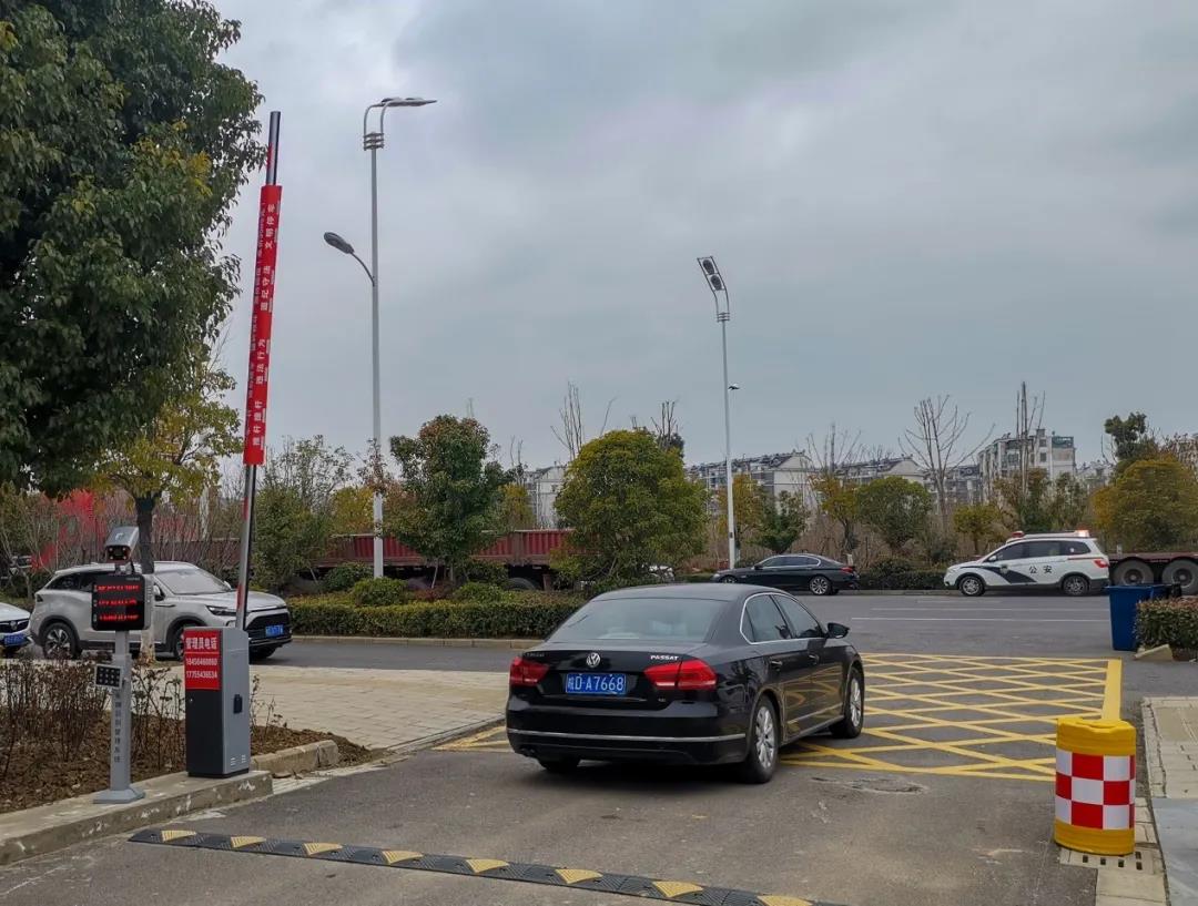 淮南壽縣旅游集散中心免費停車(chē)場(chǎng)，春節期間有效緩解進(jìn)城難
