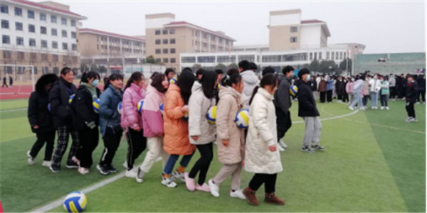 淮南市職業(yè)教育中心“慶元旦、迎新年”趣味運動(dòng)會(huì )圓滿(mǎn)落幕